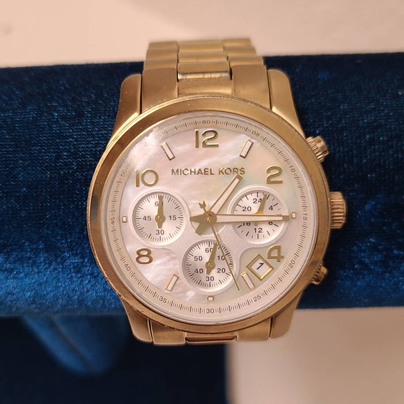 Michael Kors Chronograph Mother Of Pearl MK5305 - Picture 1 of 5